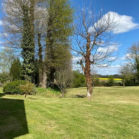 Villa Le Noble Jardin à Mohon Extérieur photo